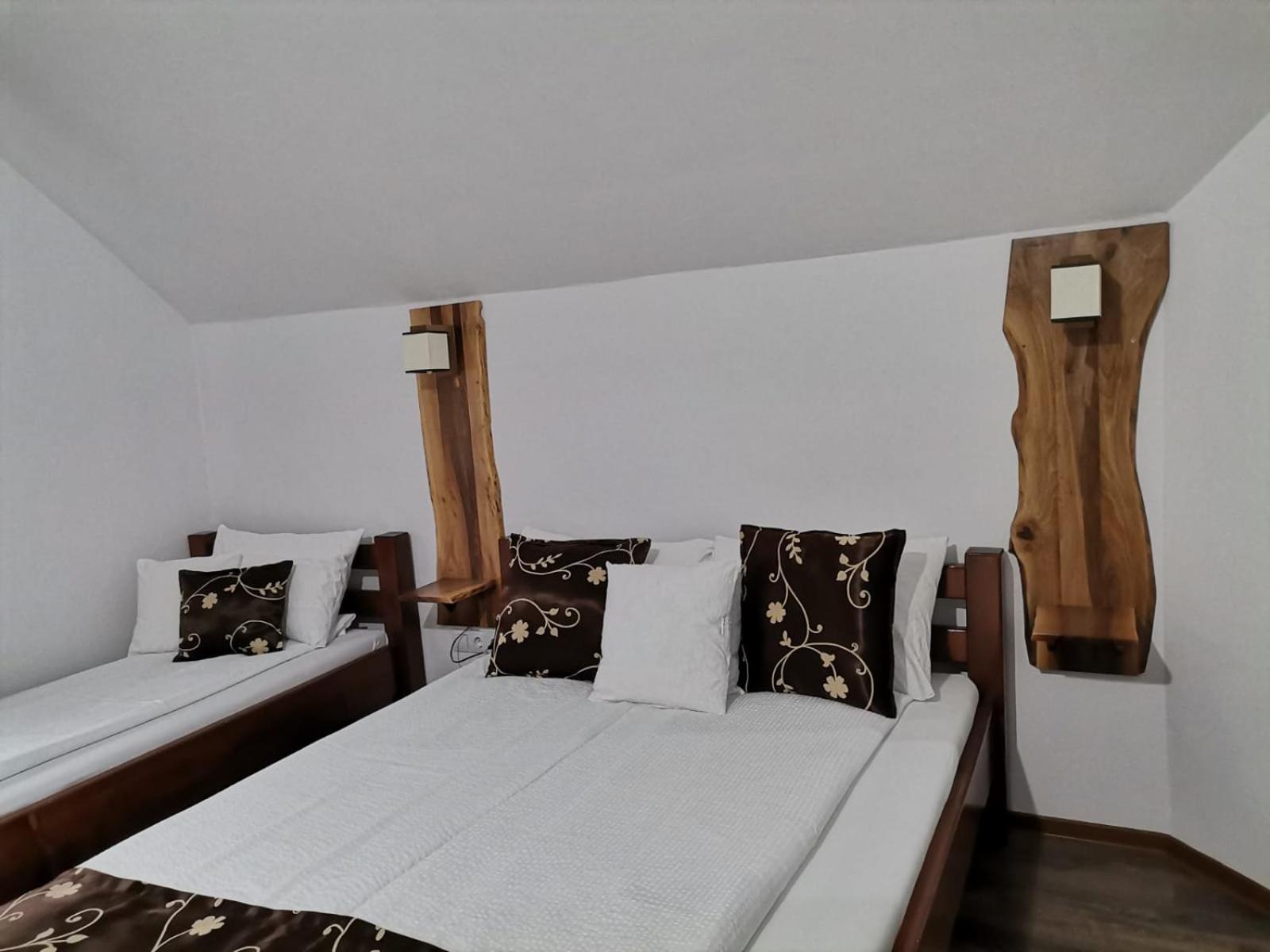 Dio Vendeghaz Hotell Praid Exteriör bild